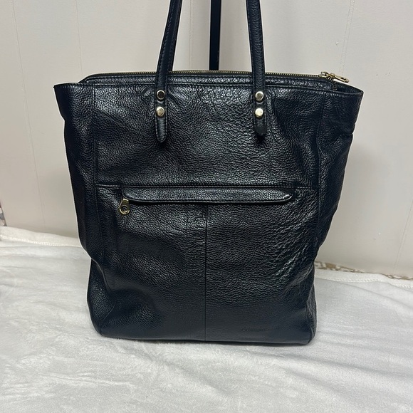 Spacious Black Leather Tote with Textured Finish - Picture 1 of 16